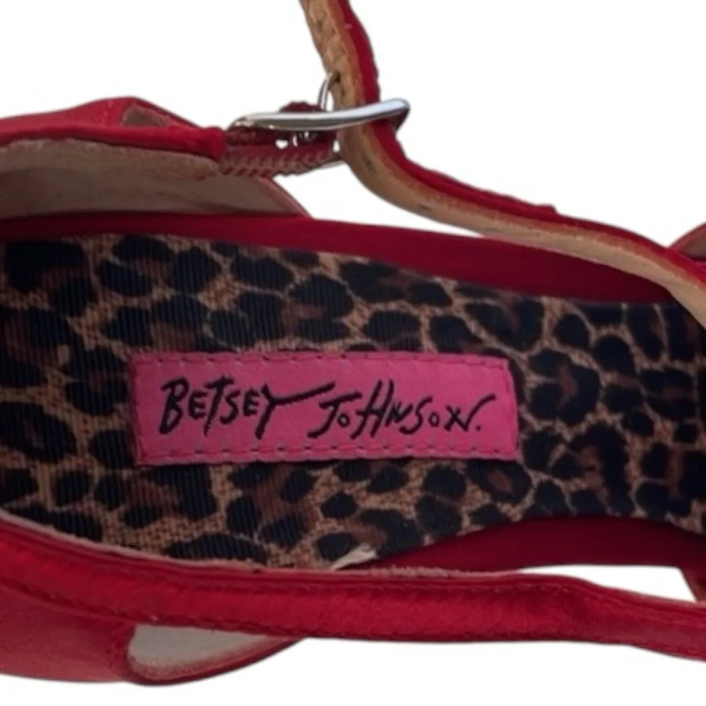 BETSEY JOHNSON Infatuation Red Satin Heels Ankle Buckle Straps Open Toe Size 7.5